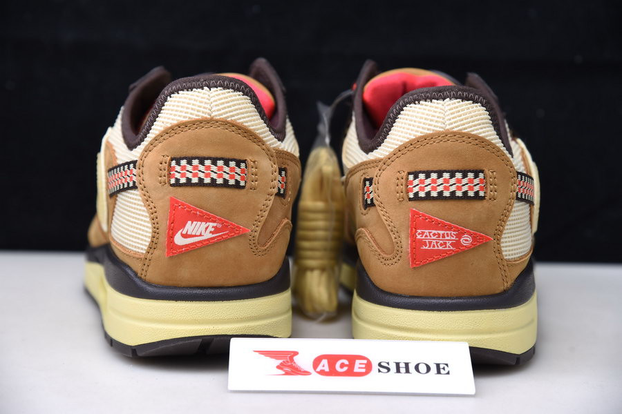 travis scott x nike air max 1 "wheat" do9392-701