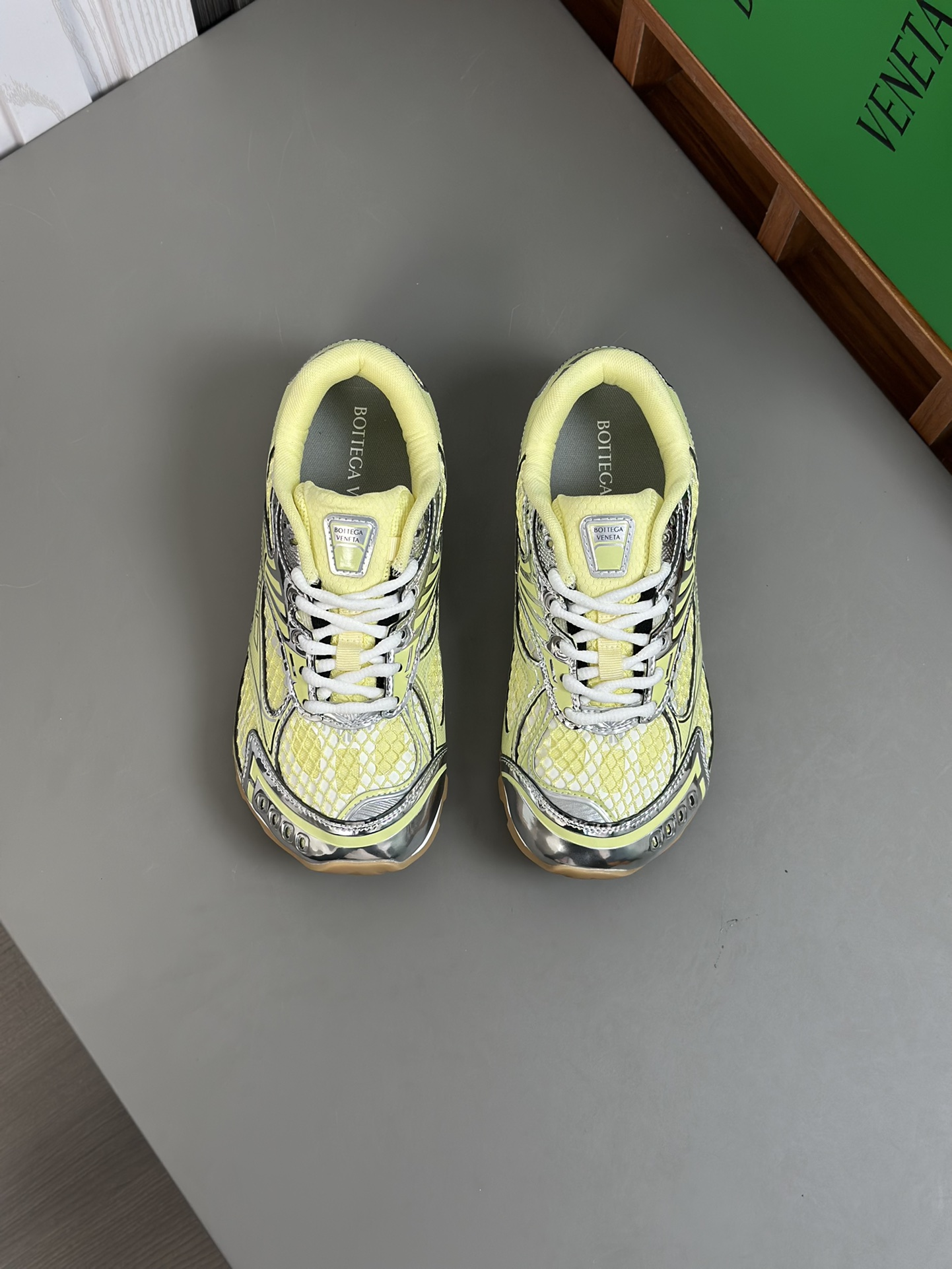 Bo*te*ga ve*ne*ta orbit sneaker