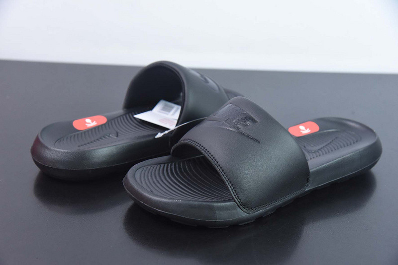 nike sandals