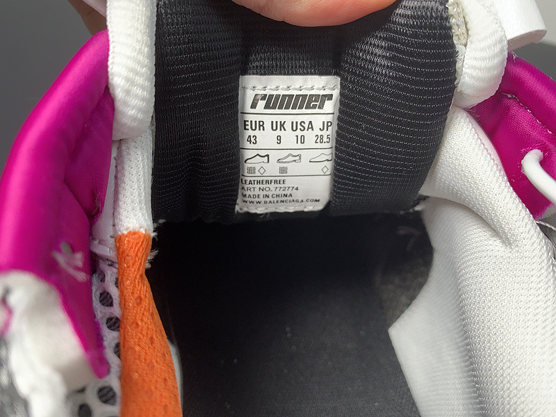Ba*len*cia*ga runner sneaker