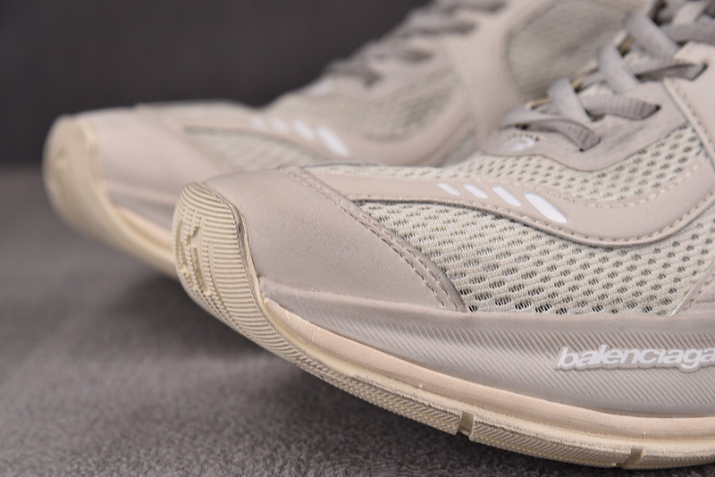 BC XL SNEAKERS