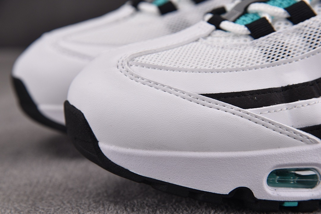 Nike Air Max 95 OG “Black Border” IM7409-100