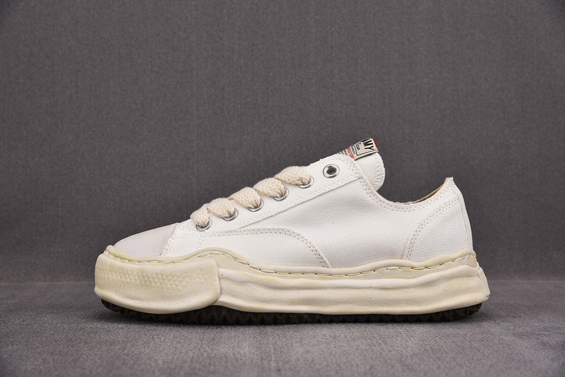 Ma*s*n mihara yasuhiro sneaker