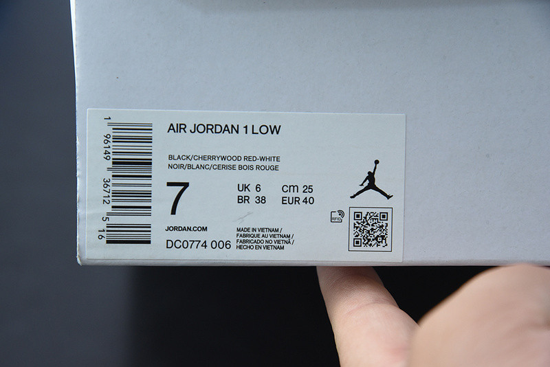 air jordan 1 low siren red dc0774-600