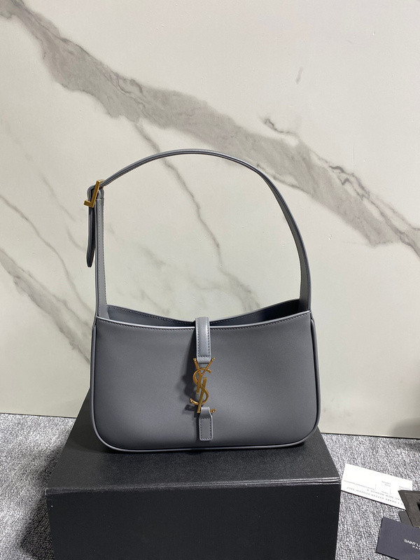 Y51 bag