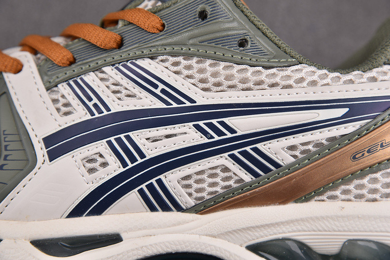 As*ic*s gel kayano 14 