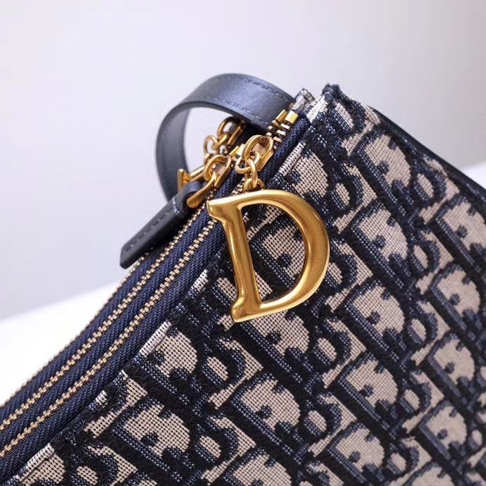 D10r bag