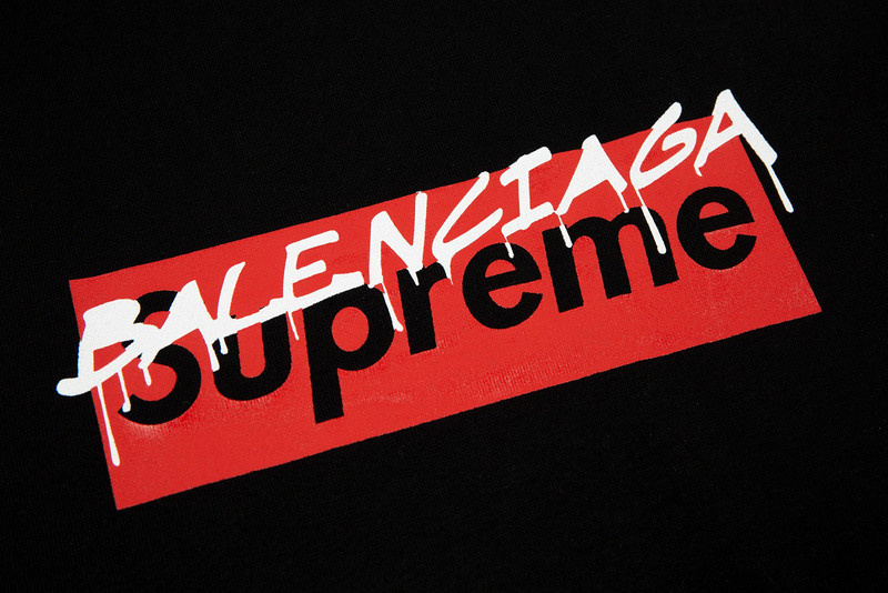 Ba*len*cia*ga clothes