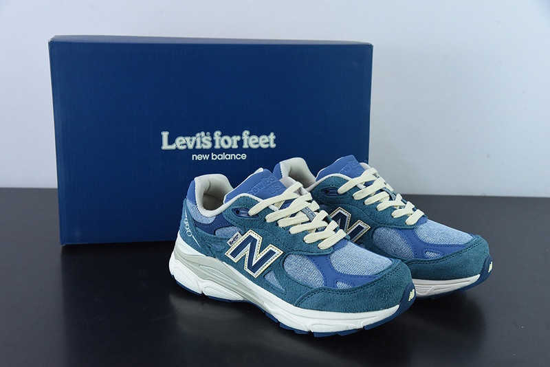 new balance sneaker