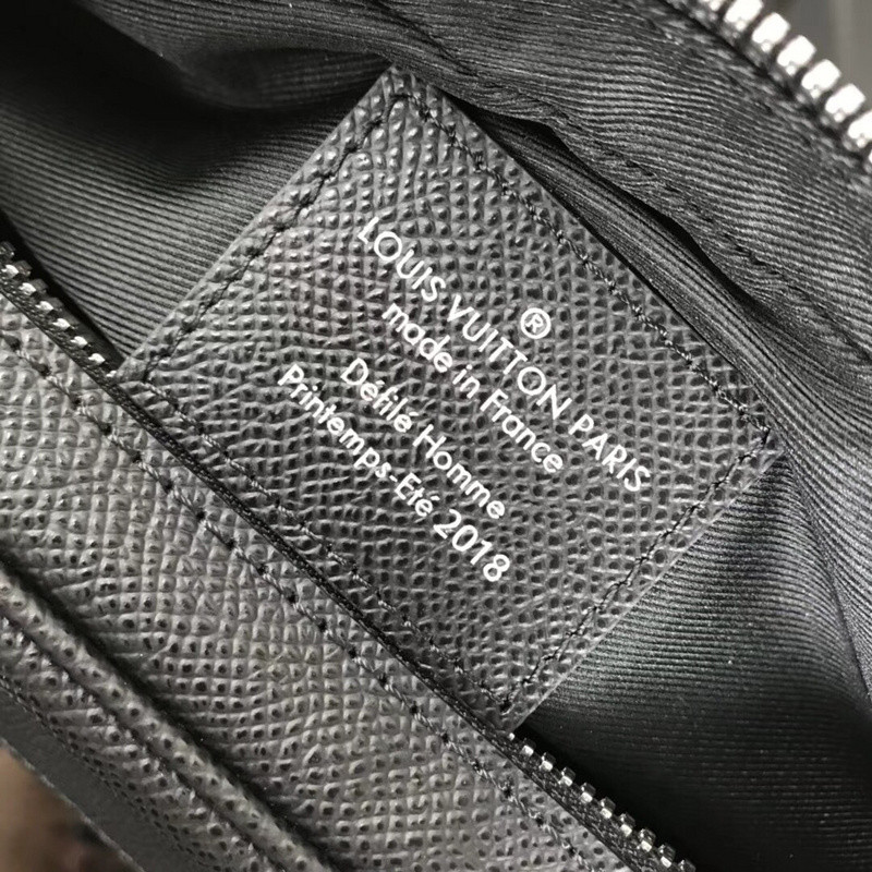LVT PURSE