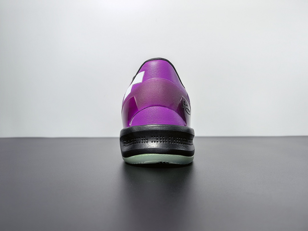 Nike Kobe 8 Protro “Mambacurial” IO6253-500