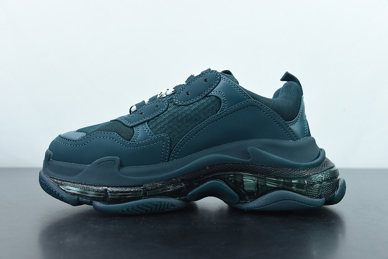 bc triple s trainer