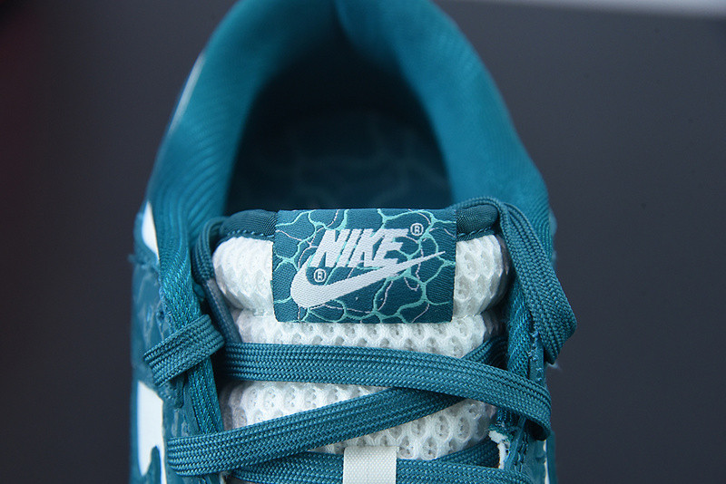 nike dunk low “ocean” dv3029-100