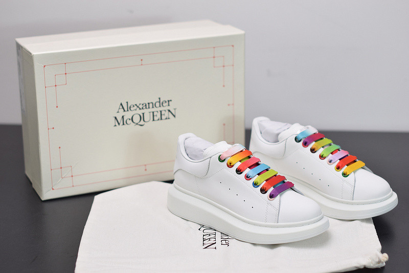 alexer mceen sneakers