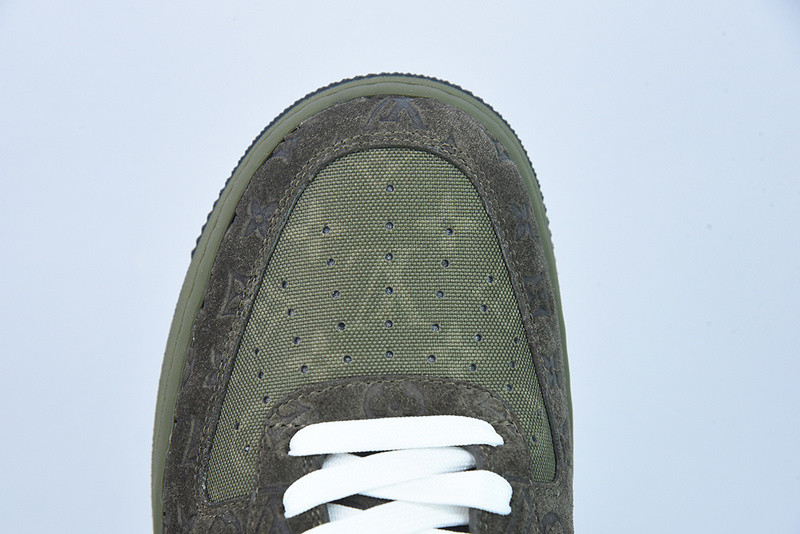 lvt x nike air force1