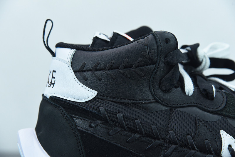 sacai x nike ldwaffle x jean paul gaultier black white dh9186-001
