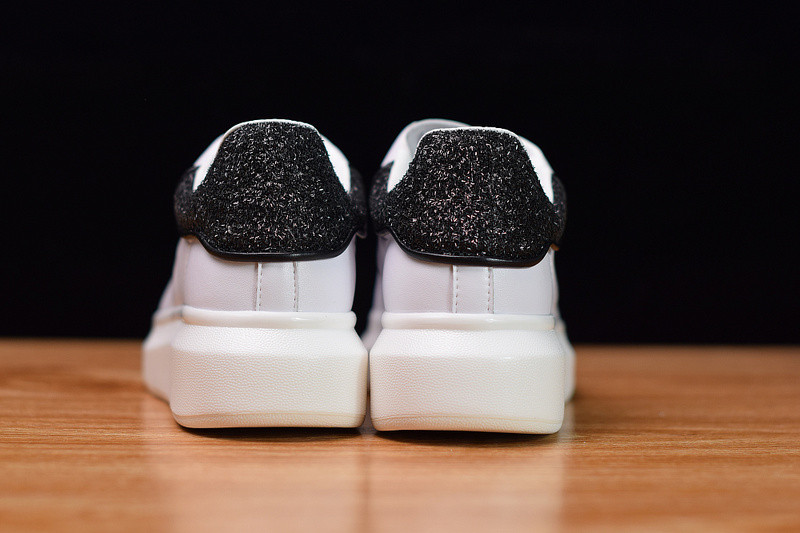 alexer mceen sneakers
