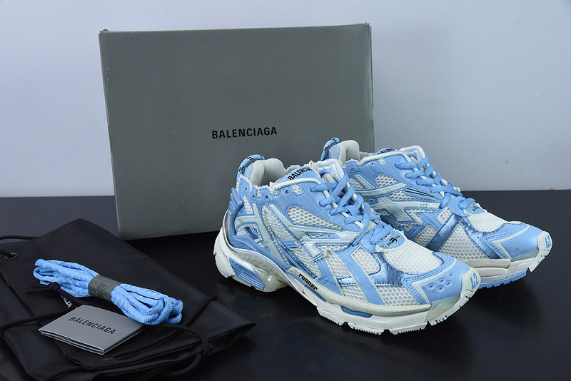Ba*len*cia*ga runner sneaker