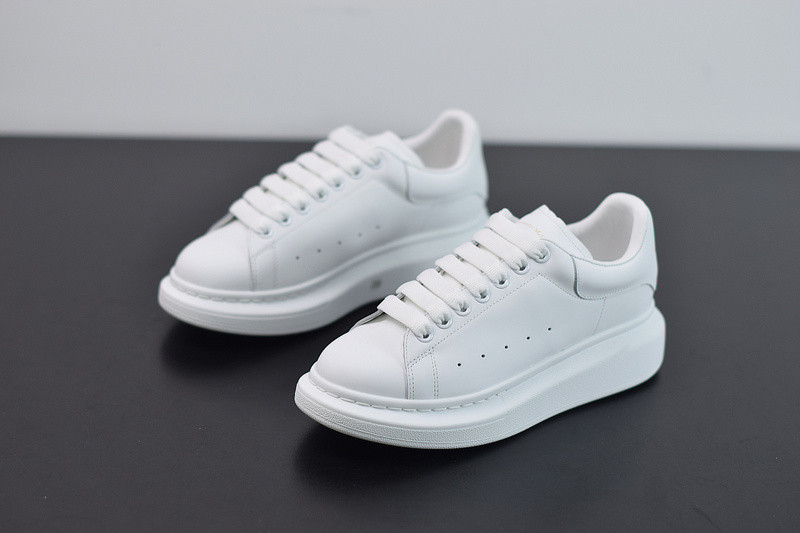 alexer mceen sneakers