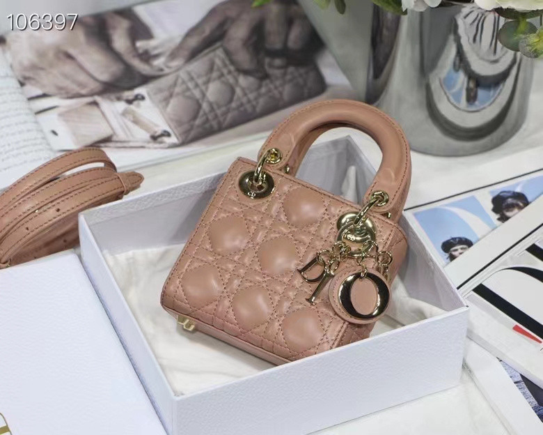 D10r bag