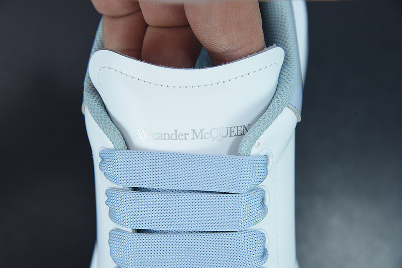 alexer mceen sneakers