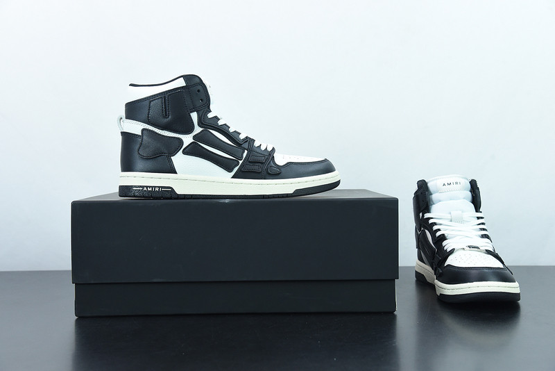 skel-top high sneakers