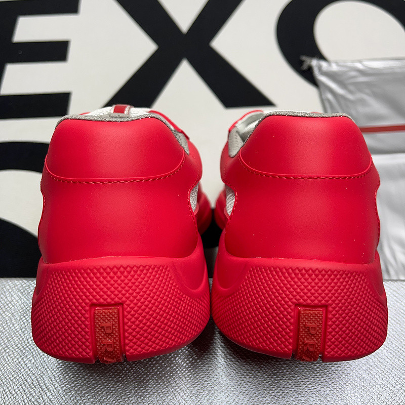 pr sneaker