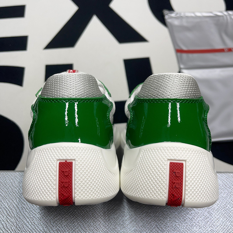 pr sneaker