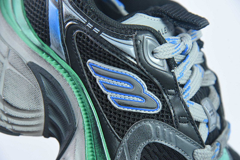bc xl sneakers