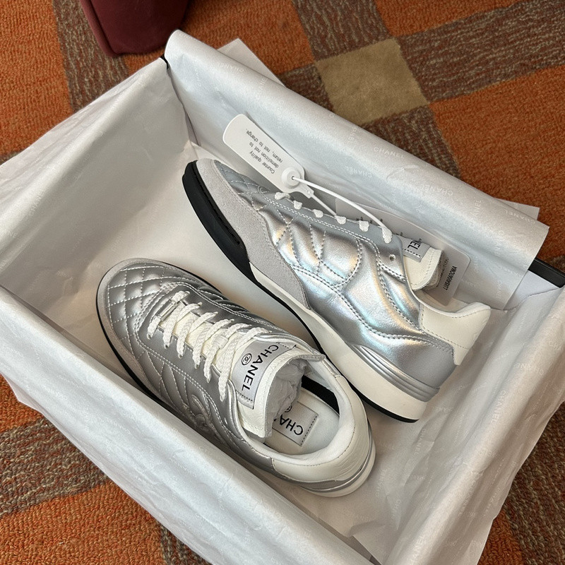 Ch*el sneaker