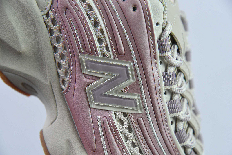 new balance sneaker