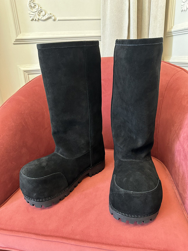 BC BOOTS