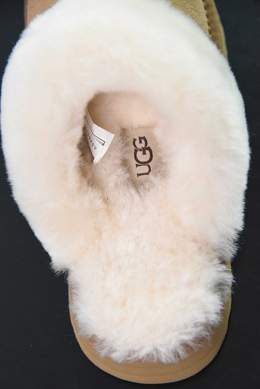 UGG