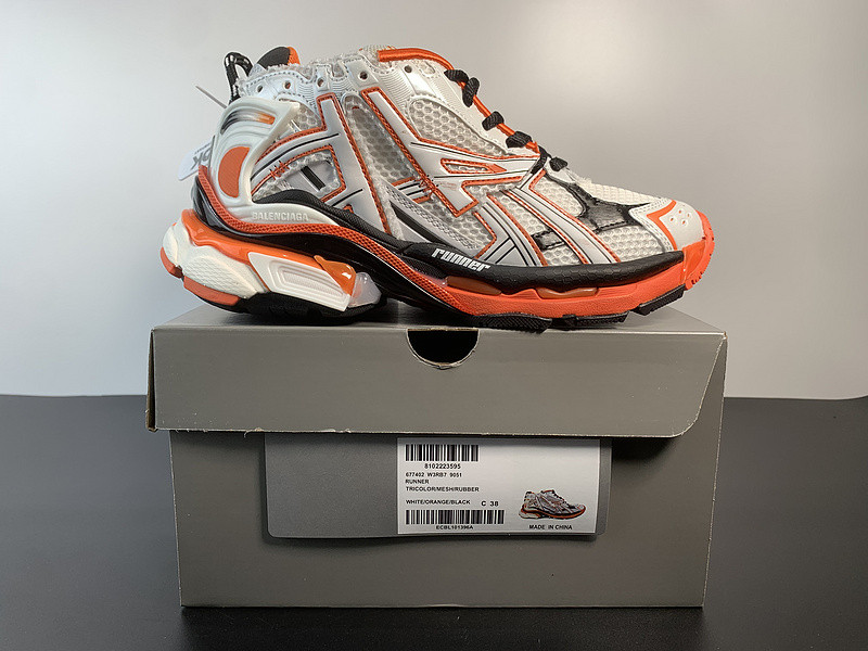 Ba*len*cia*ga runner sneaker