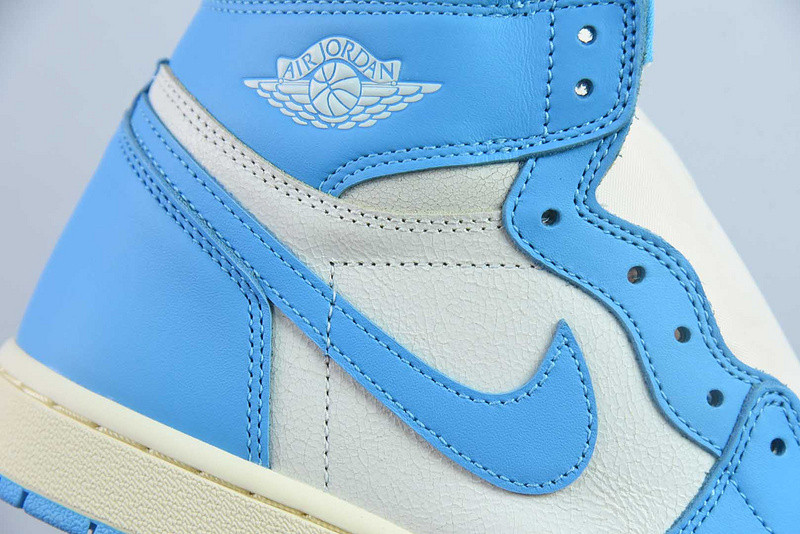 Air Jordan 1 High OG UNC Reimagined DZ5485-402