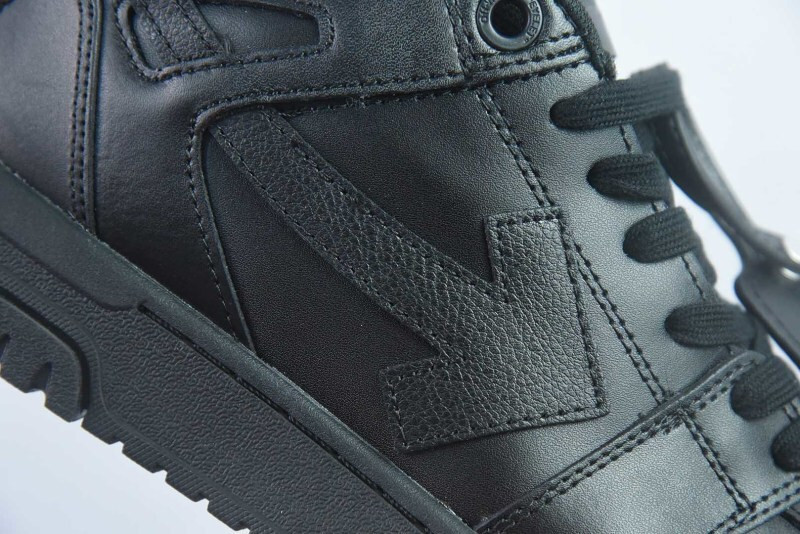 OF™ C/O VIRGIL ABLOH OUT OF OFFICE LOW-TOP LEATHER SNEAKERS ‘OOO“