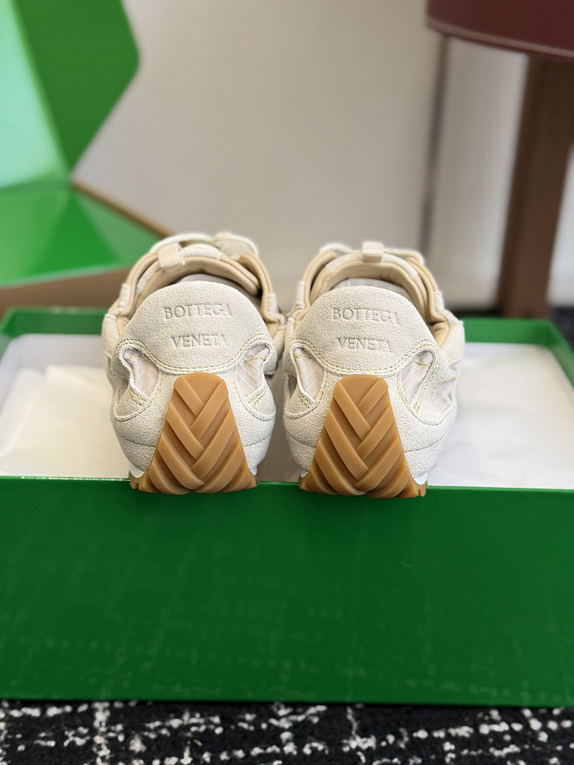 B0tt*ga Ven*ta Orbit Sneaker