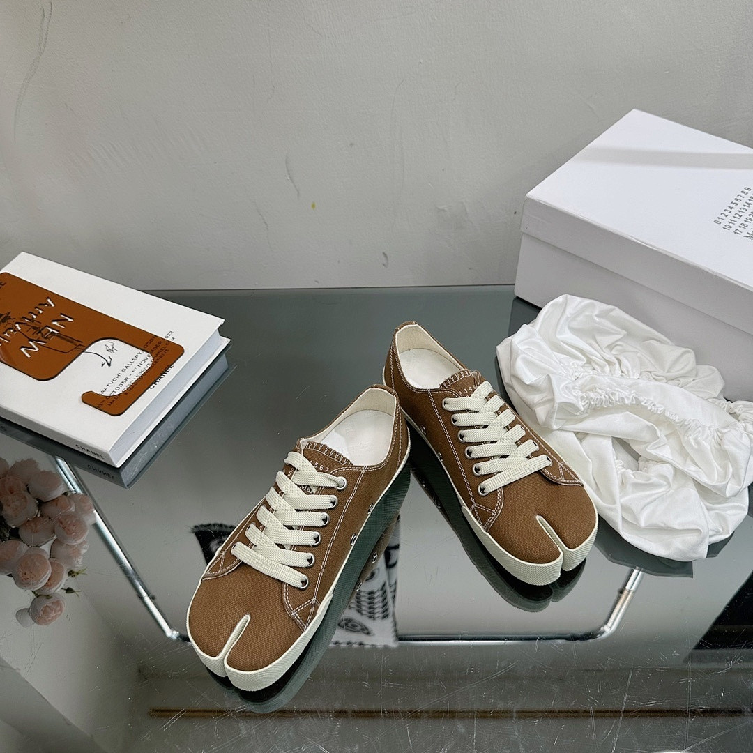 Ma1s0n Marg*e1a SNEAKER