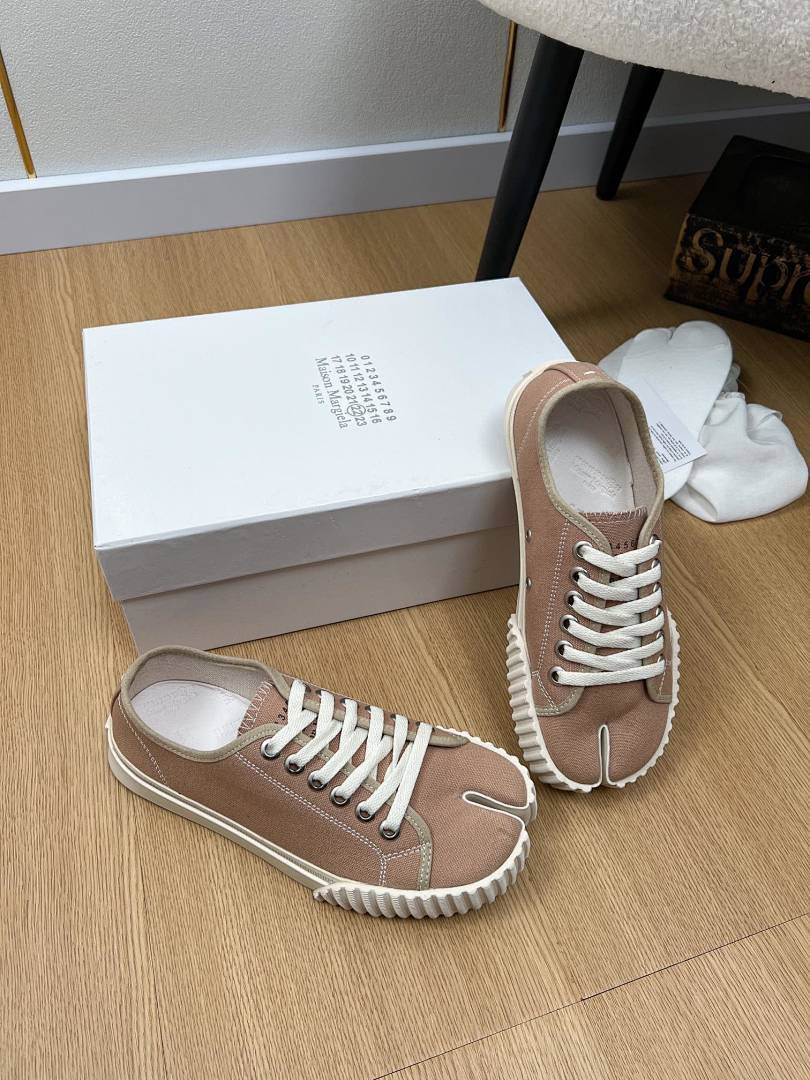 Ma1s0n Marg*e1a SNEAKER