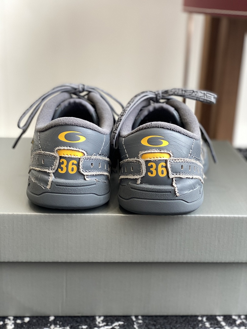 BC SNEAKERS