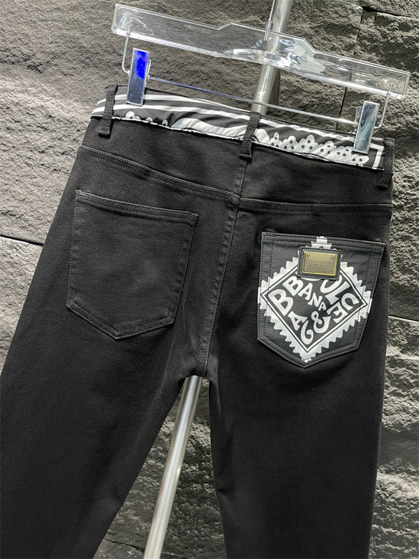 dg