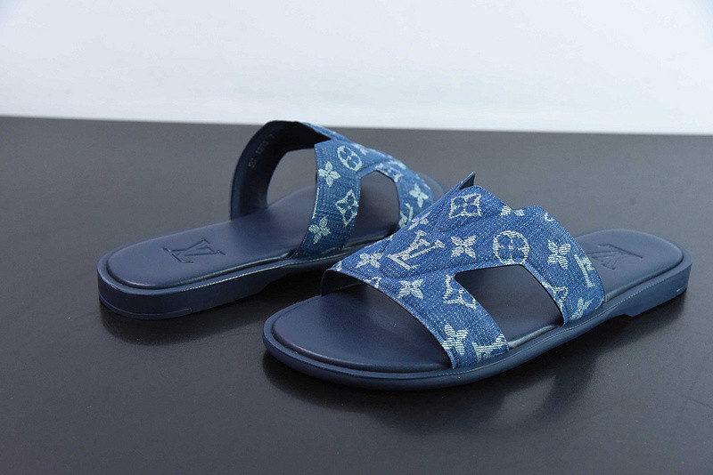 lvt sandals