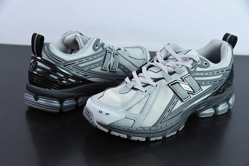 new balance sneaker