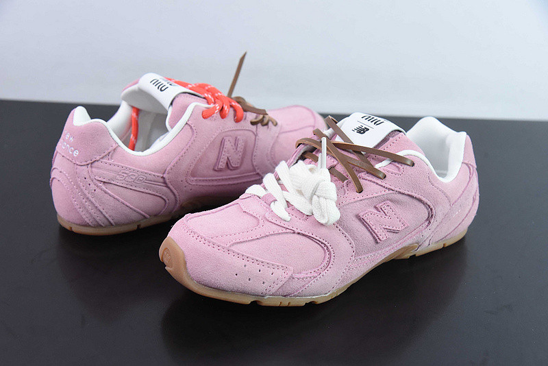 new balance x M1um1u sneaker
