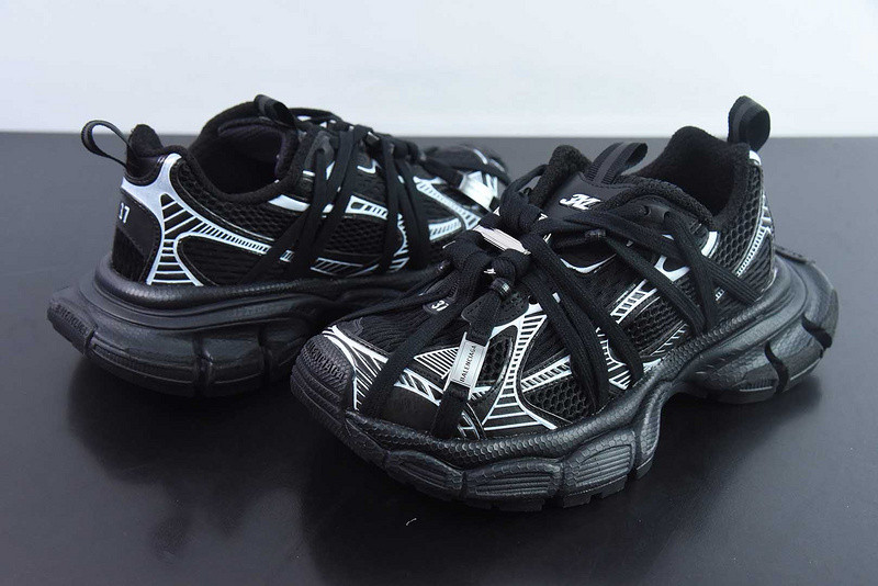 BC 3XL SNEAKER
