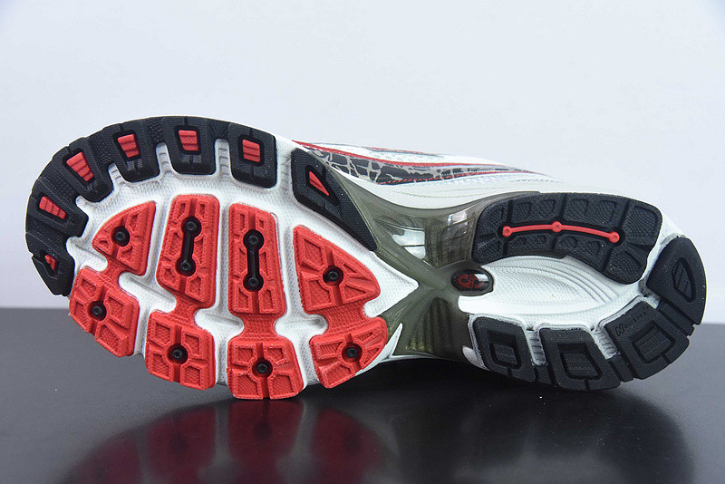 new balance sneaker