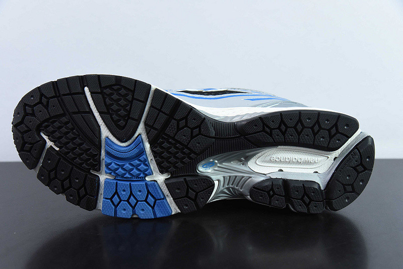 new balance sneaker