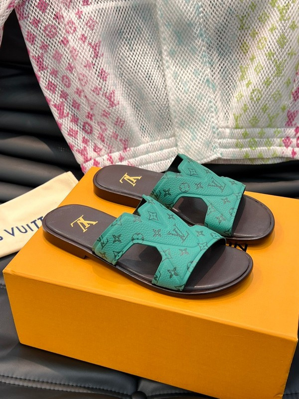 lvt sandals