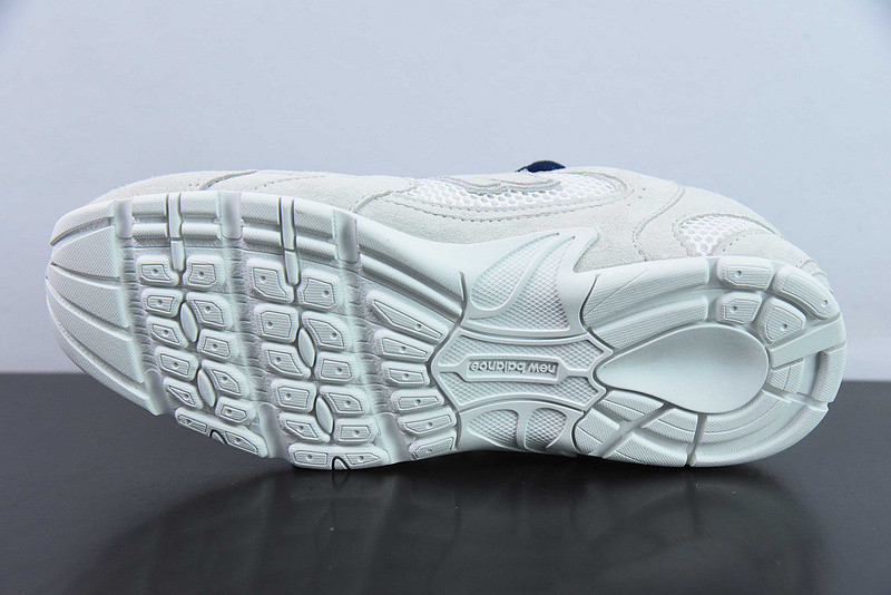new balance sneaker