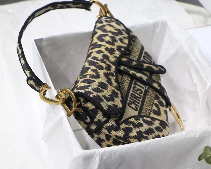 D10r bag